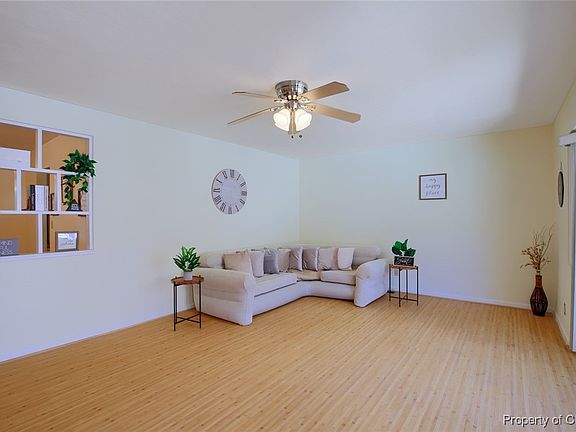 4th image of 69 Rexford Dr