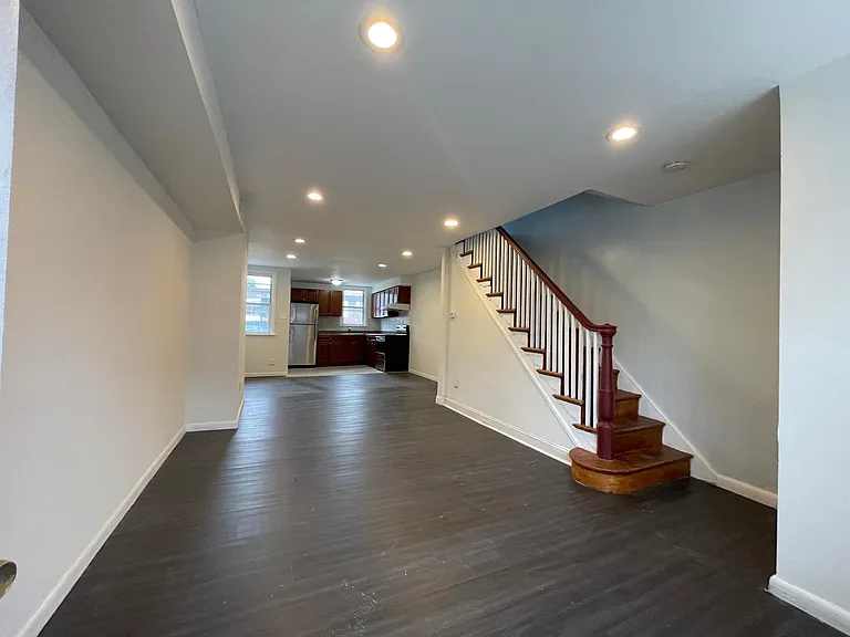 7072 Veronica Rd — Photo 2