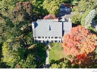 25 Club Rd, Rye, NY 10580