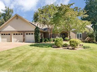 146 Lake Forest Shores Dr, Hot Springs, AR 71913