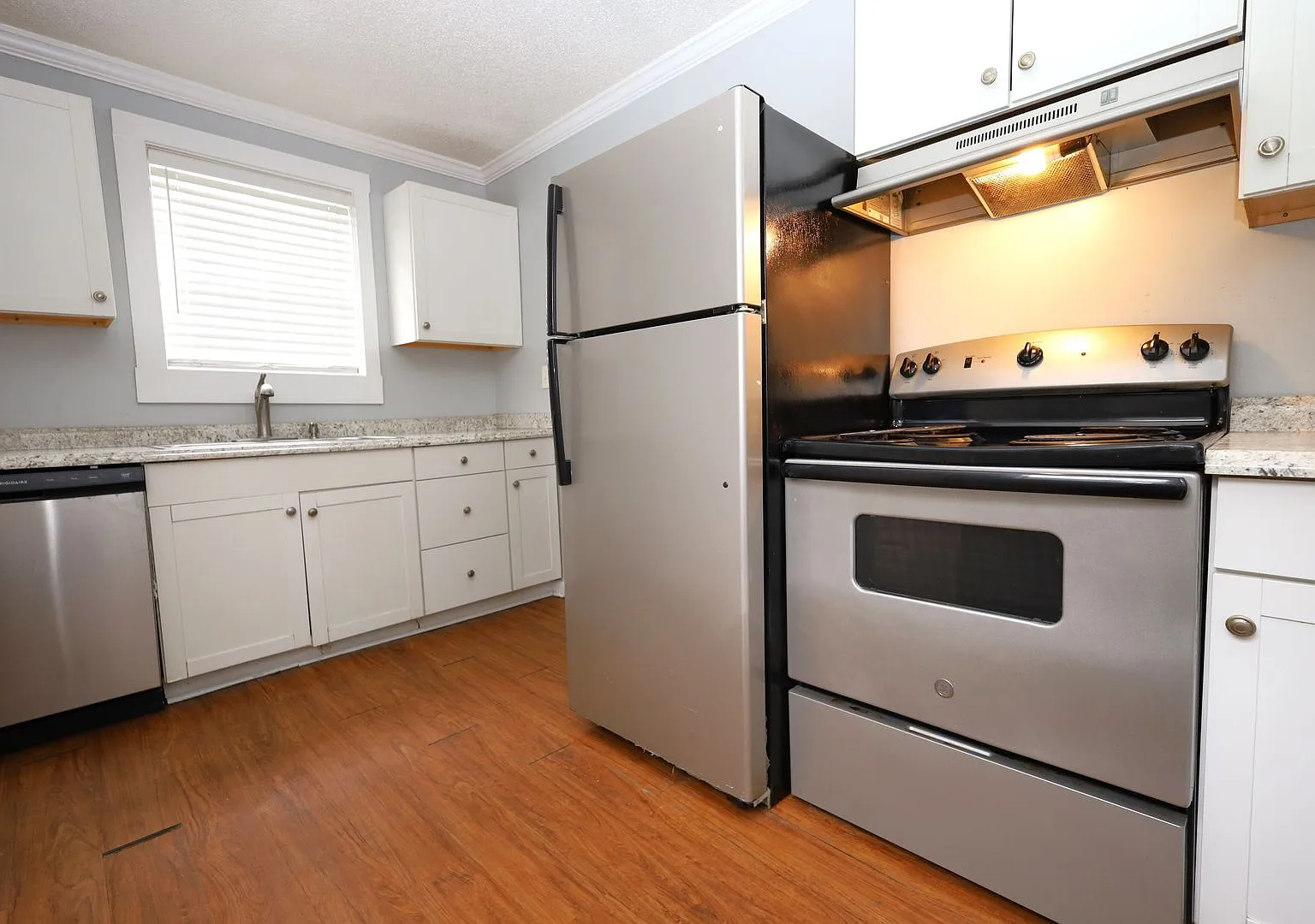 810 Lilly Street Unit A — Photo 3