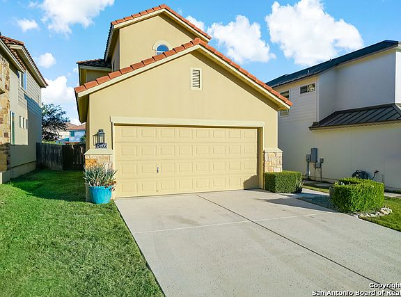 2nd image of 17906 Cielo Ct