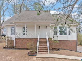 2305 Ridgewood Rd, Fultondale, AL 35068