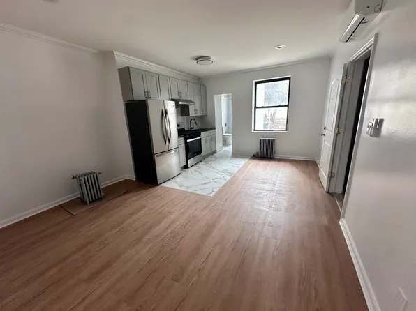 152 18th Street image 1 of 6