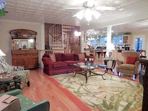 4th image of 11237 Greenbriar Blvd