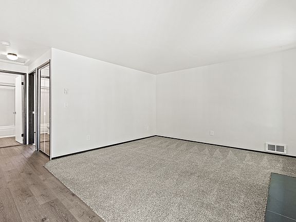 5th image of 2511 Melvin Ave APT D