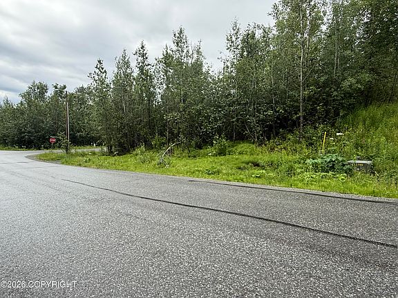 4th image of 3-B2 E Aspen Ridge Rd