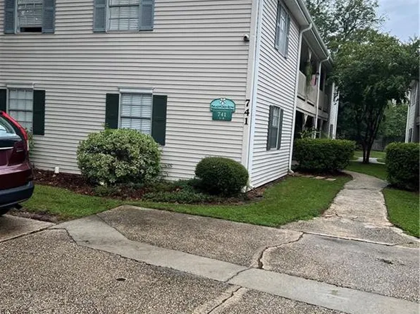 741 Heavens Dr APT 3, Mandeville, LA 70471