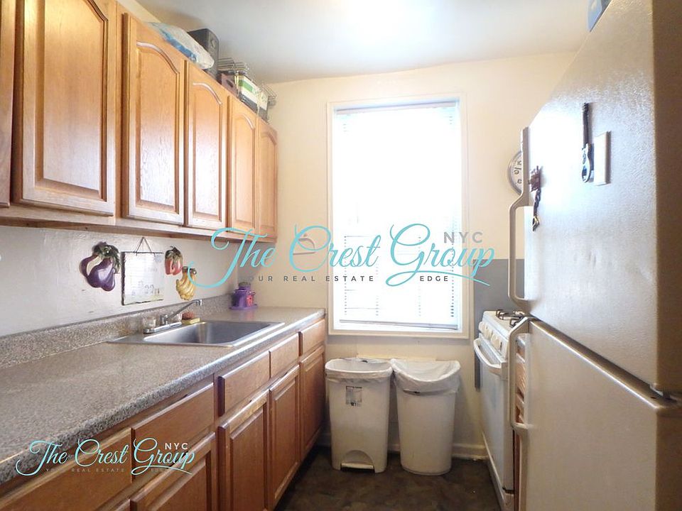 2nd image of 2700 Henry Hudson Pkwy APT 2F