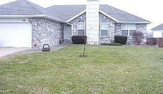 2nd image of 806 S Ballard Dr