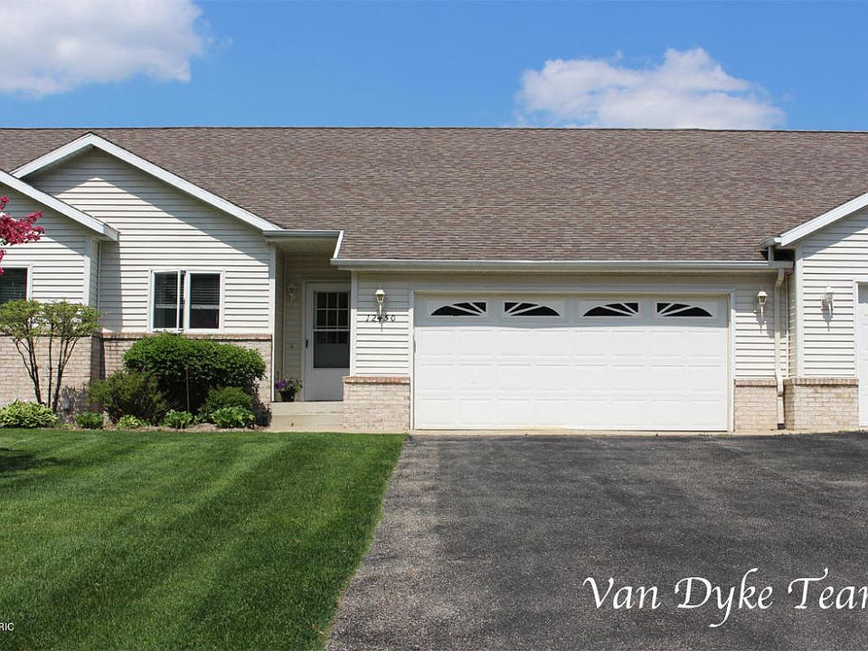 1st image of 12450 Bayview Dr