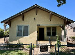 1051 N Delphia Ave, Fresno, CA 93728