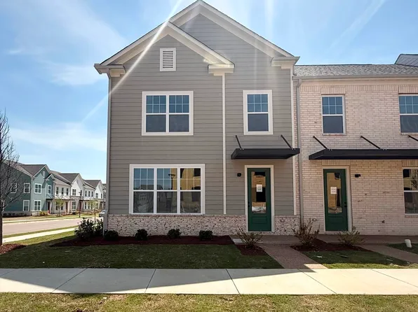 3060 Portage Dr, Bartlett, TN 38135