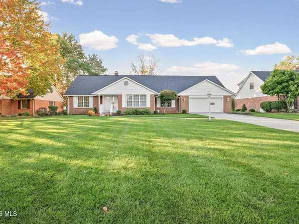 301 Church Hill Dr, Findlay, OH 45840