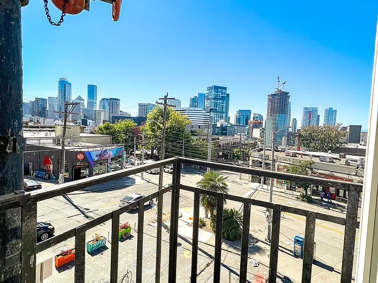St Florence Apartments — Photo 30