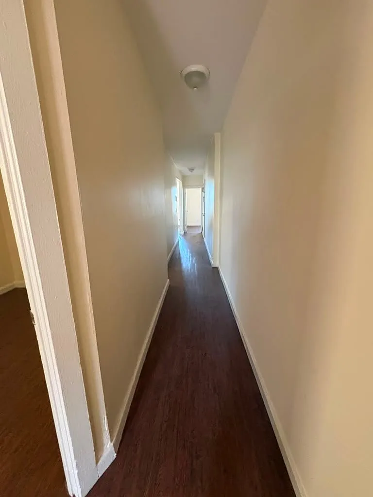 3 bed, 1.0 bath, $2,850 — Photo 4