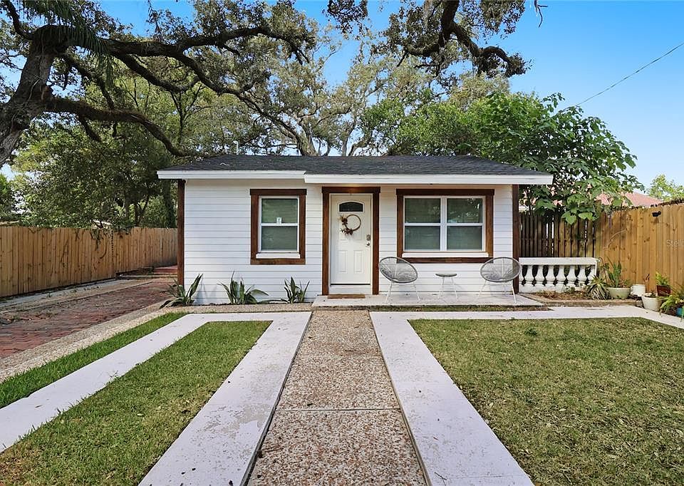 1st image of 20201 E Okaloosa Ave