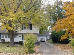 1024 S 17th St, Quincy, IL 62301