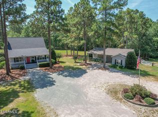 2631 Lakebay Rd, Vass, NC 28394