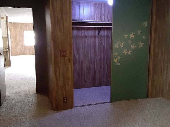 5th image of 4433 White River Dr