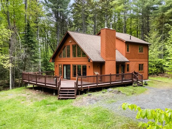 7 Spring Valley Drive, Grantham, NH 03753