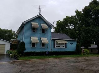 1413 N 2nd St, Watertown, WI 53098