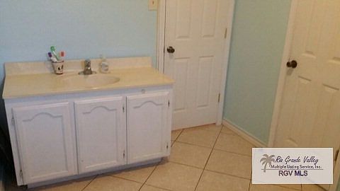 5th image of 6921 El Lago Dr