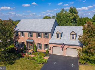 1689 Lilac Rd, York, PA 17408
