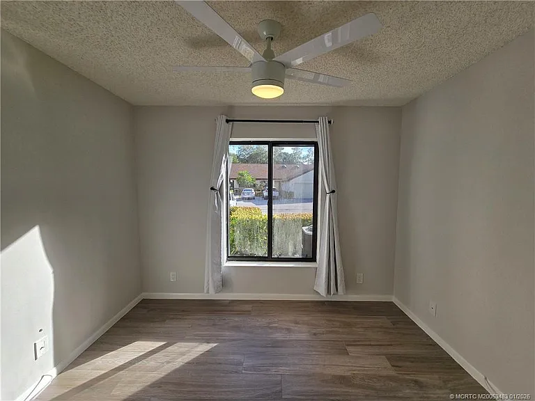 2114 SW Silver Pine Way #121-F1 — Photo 13