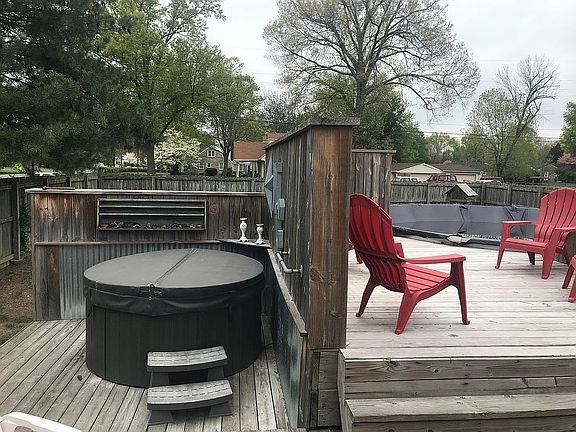 4th image of 5913 Ashby Ln