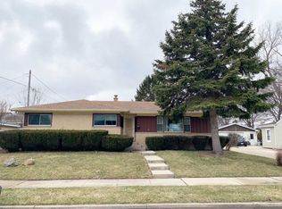 1628 Virginia St, Racine, WI 53405
