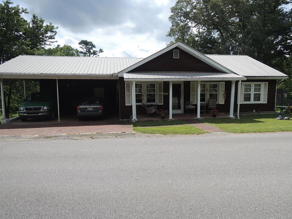 1st image of 334 White Oak St