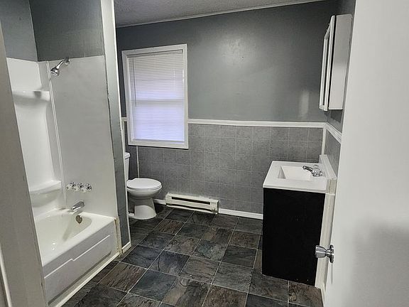 3rd image of 1213 E Boyton St #1