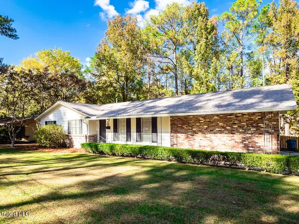 1736 Wilhurst St, Jackson, MS 39211