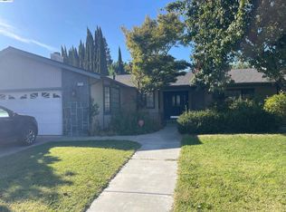 2204 Cheyenne Way, Modesto, CA 95356