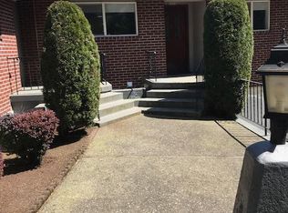 5383 SW Humphrey Blvd, Portland, OR 97221