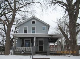 918 W 14th St, Davenport, IA