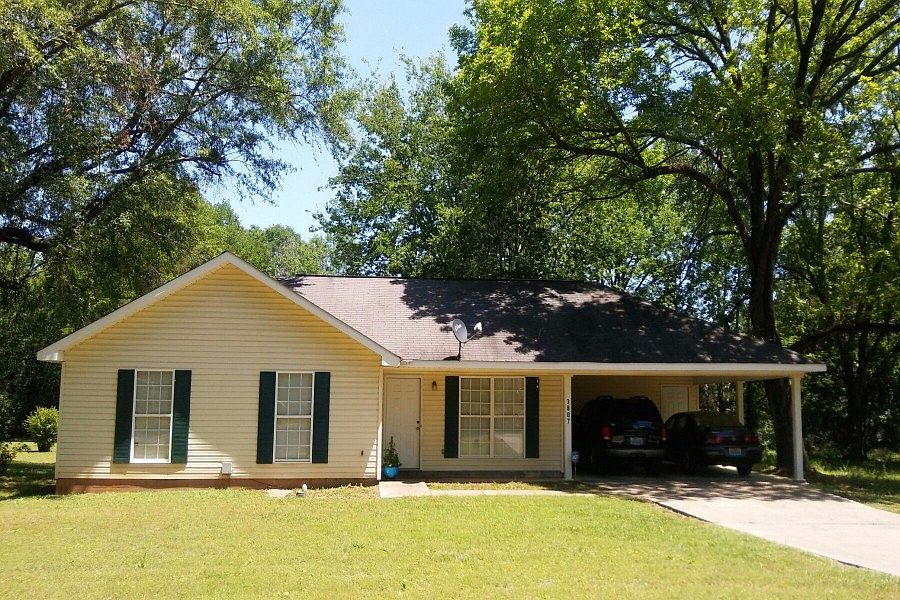 1st image of 3807 1st Ave