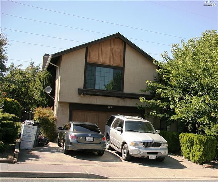 1st image of 101 Honeydew Dr