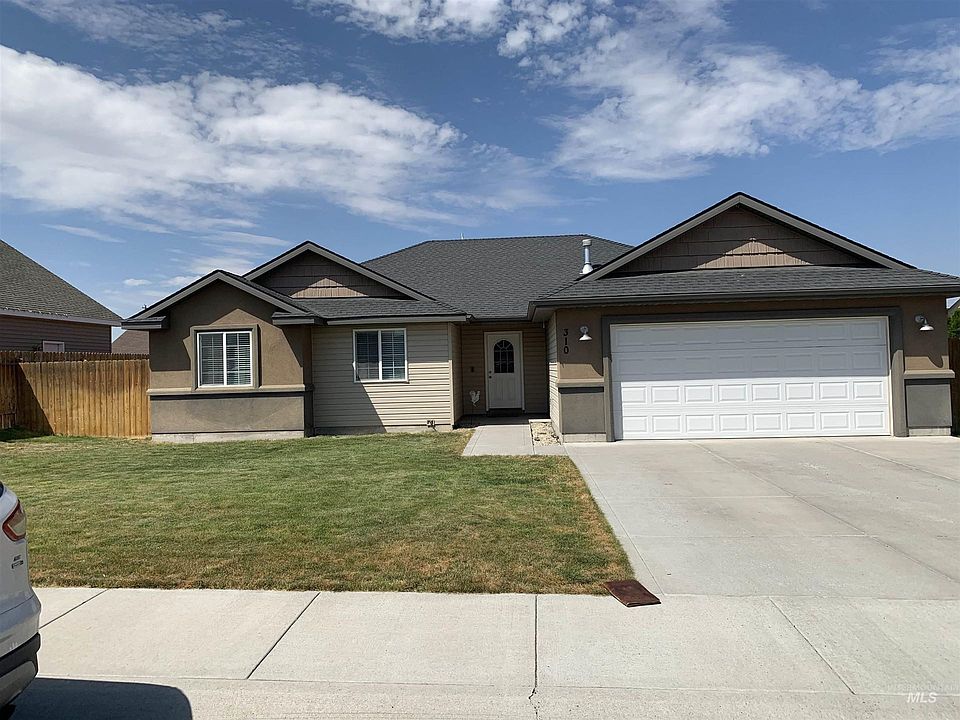 1st image of 310 Camas Meadows Way