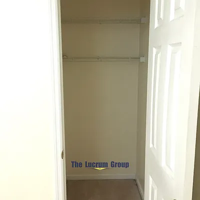 Rented by Lucrum Group | media 4