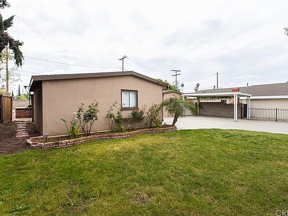 3rd image of 17918 E Clovermead St