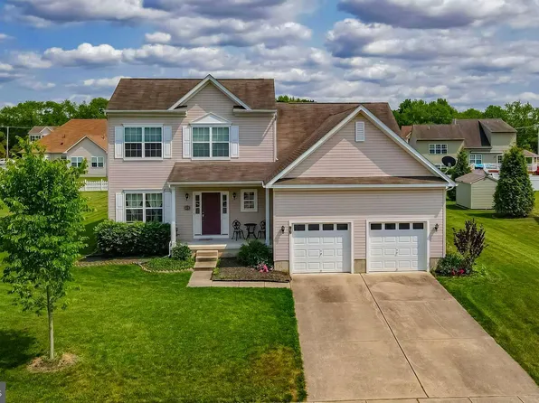 20 Granite Ln, Carneys Pt, NJ 08069