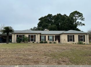 6809 White Oak Dr, Pensacola, FL 32503