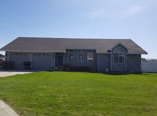 3816 View Ct, Pasco, WA 99301