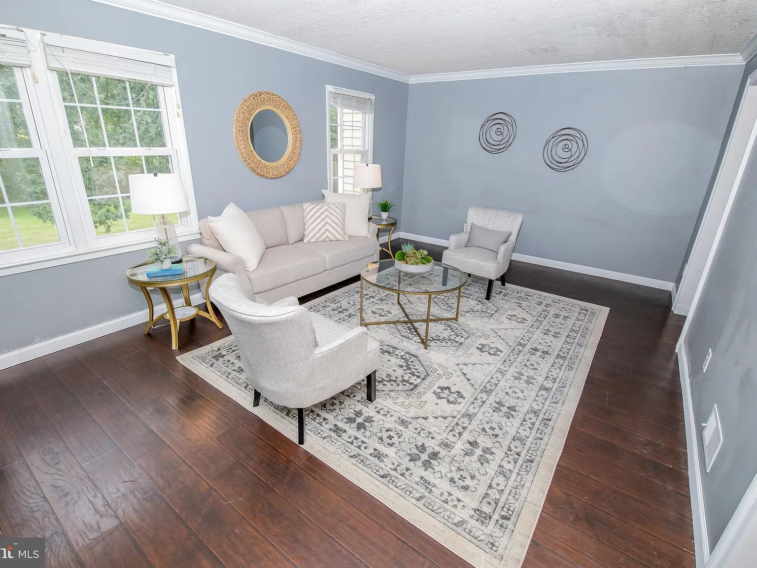 3 bed, 1800 sqft, $2,800 — Photo 2