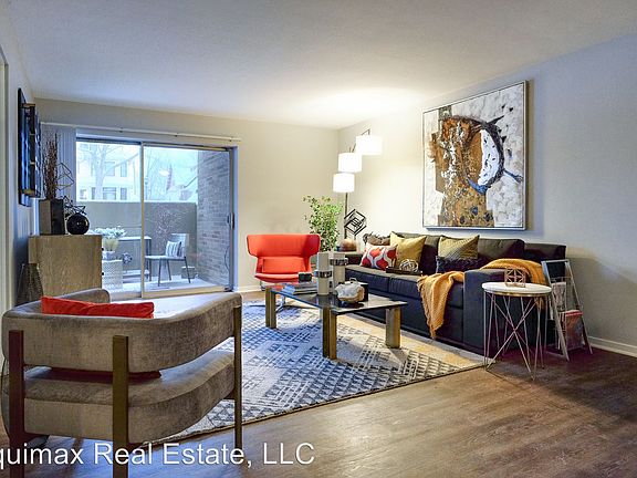 5th image of 1880 Marshall Ave APT 306