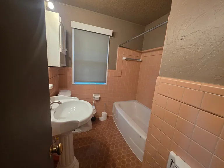4909 N Pate Ave — Photo 17