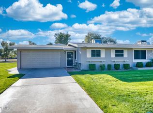 10046 W Lakeview Cir N, Sun City, AZ 85351