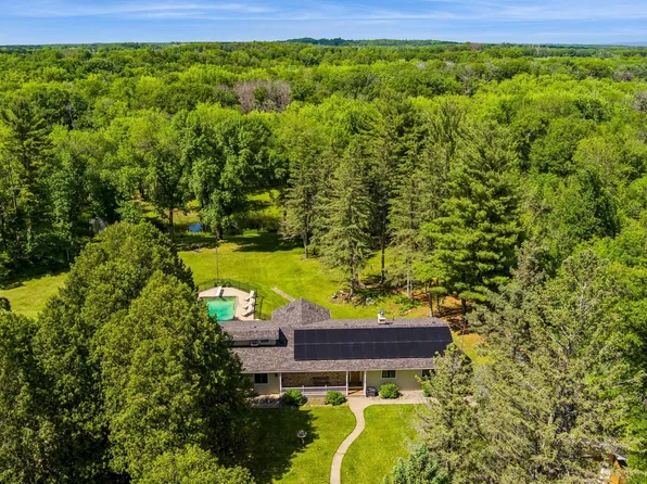 2805 243rd Ave NW, Saint Francis, MN 55070